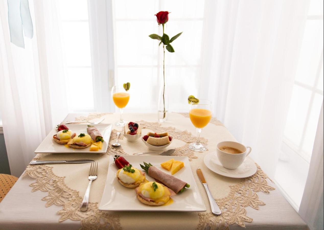 Au Coeur De Saint-Sauveur Bed & Breakfast エクステリア 写真